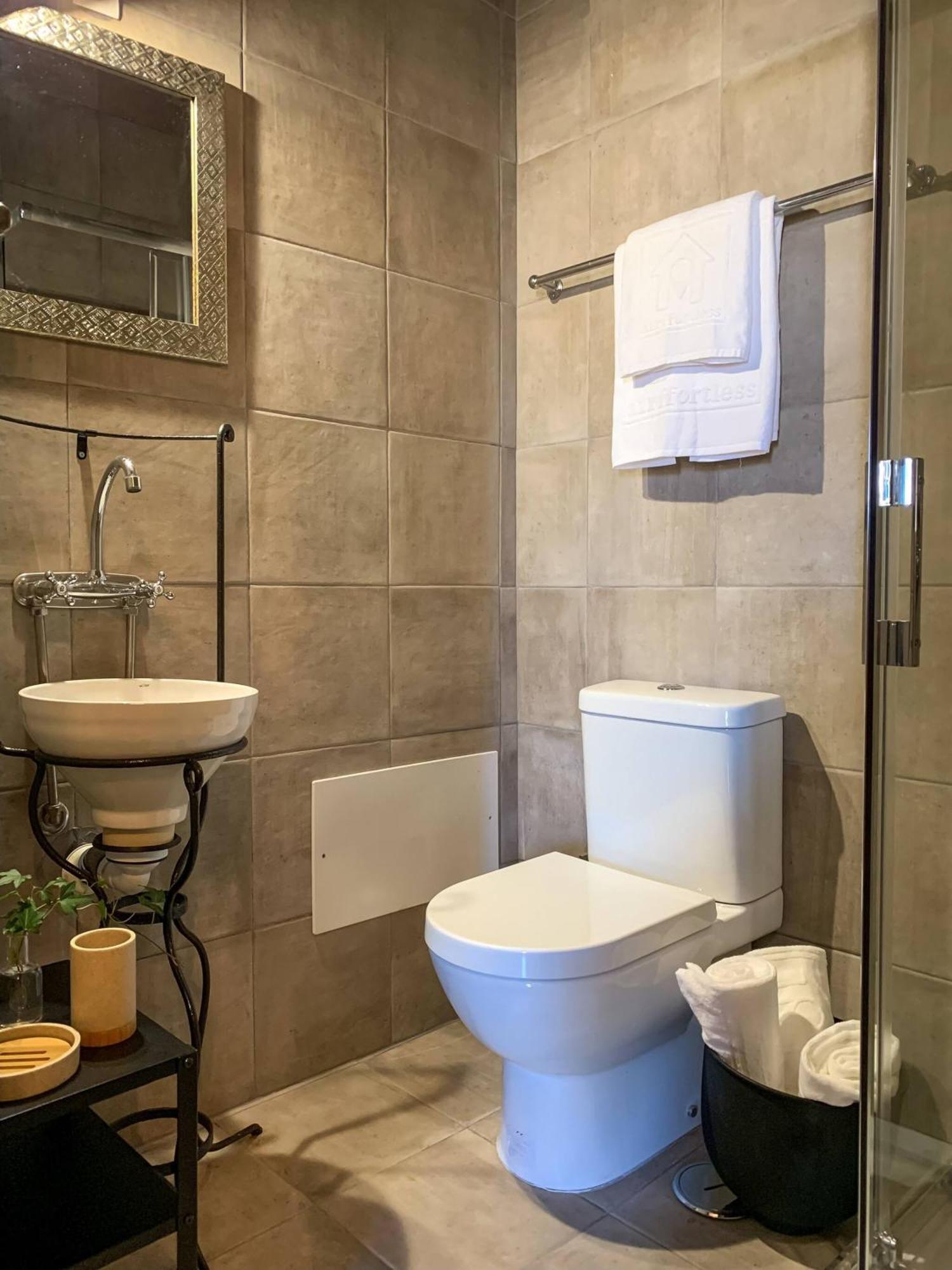 Chic Suite Figueiras W Balcony In Taviras Historical Centre Bagian luar foto